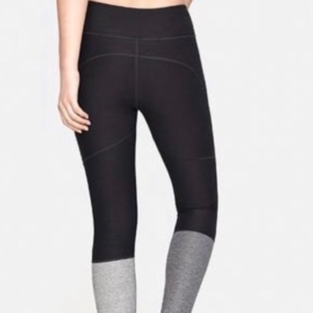 Outdoor Voices Dipped Leggings Small